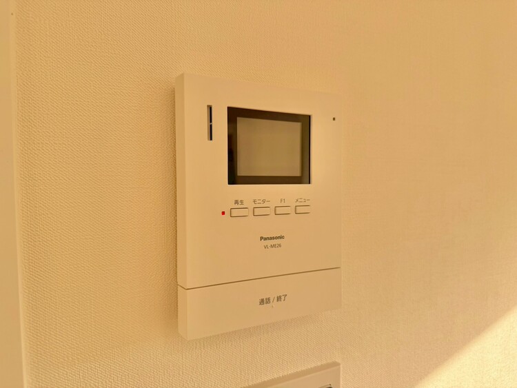 その他 誰が来てもわかる様にモニター付きインターホンを設置。