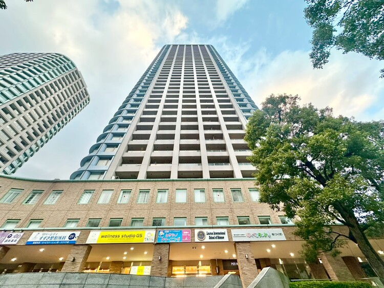 その他 飽きのこないシンプルモダンな外観です。