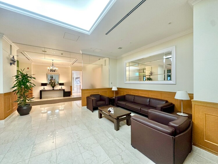 その他 館内は静寂な中が保たれており、管理が行き届いている印象を受けました。