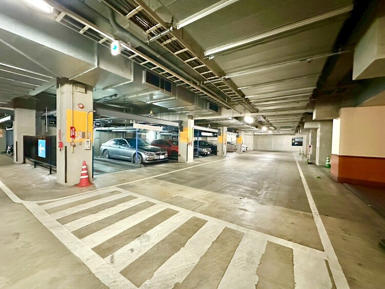 その他 駐車スペースが嬉しいですね。※空き状況は都度ご確認下さい。