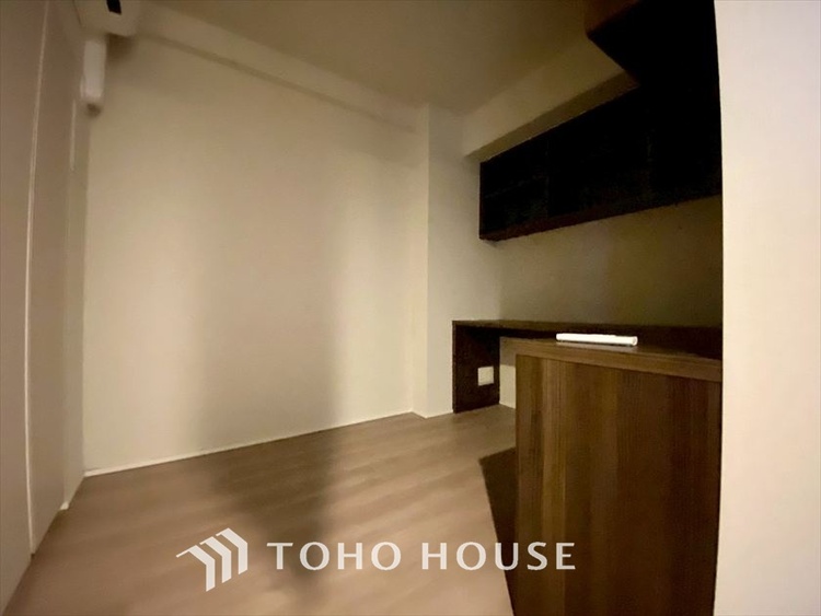 内装 【PRIVATE ROOM】◆属毛離裏◆子は父を手本とし、母に愛育されて成長する。家族の深い繋がり。いつまでも大切にしたい。