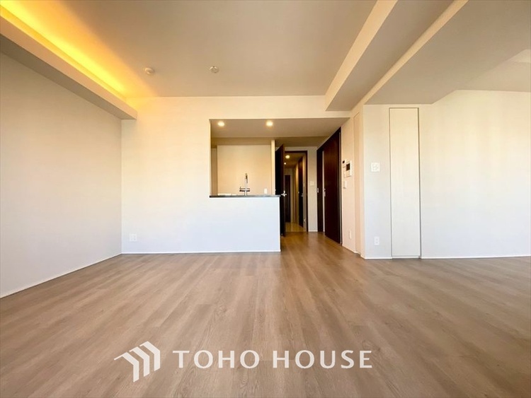 内装 【LIVING】◆simple is best◆無駄のない綺麗なつくりのリビングルームであなただけの暮らしを。