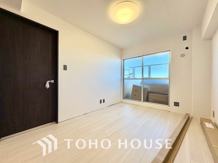 内装 【LIVING】◆扉を◆開くとこの景色。家族の”おかえり”の声が聞こえてきそう。