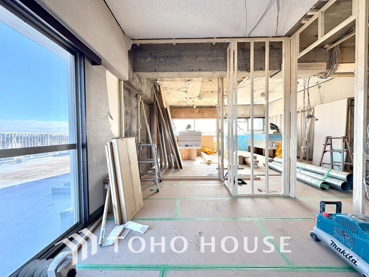 内装 現在改装中◆快適◆な暮らしに不可欠な収納スペース。快適さとともに思い出も詰まっていく。