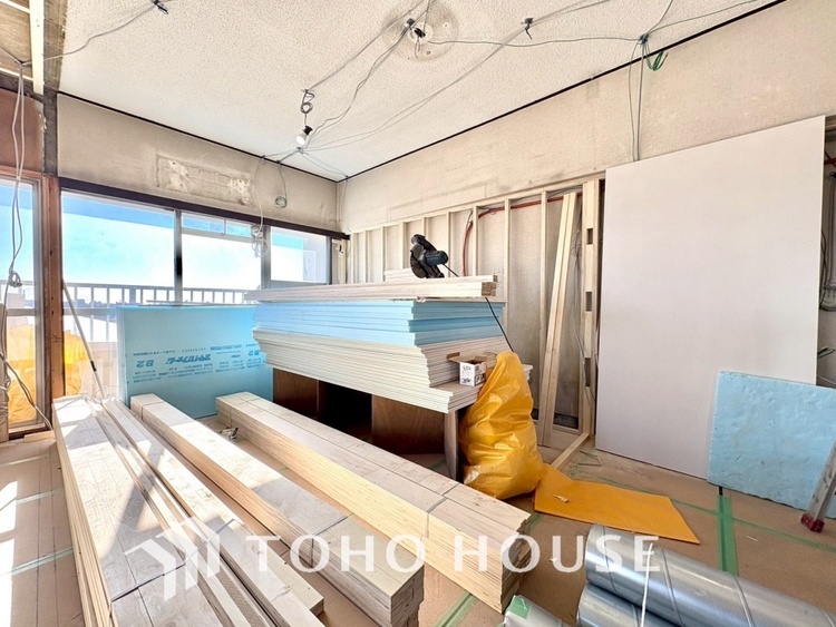 内装 現在改装中◆眩い◆光が燦々と入り、家族の笑顔を照らす。「いつまでも続いて」と願う夢のような毎日がここにある。