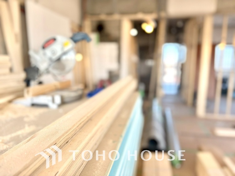 内装 現在改装中◆住む喜び、楽しさ、感動◆を君と共有したい。いつまでもずっと家族を見渡せるこの広い空間で。