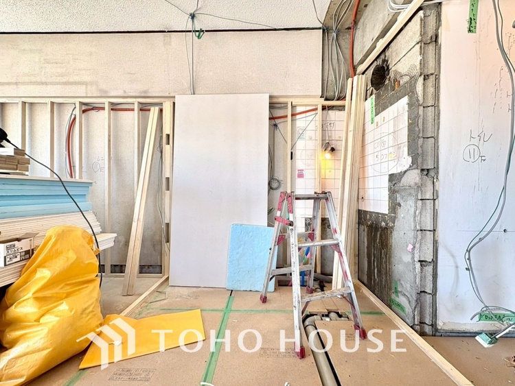 その他 現在改装中◆開放的◆後片付けが楽なシステムキッチン。収納スペースの充実！