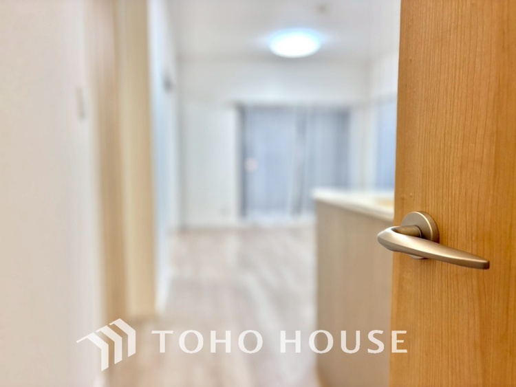 内装 【LIVING】◆simple is best◆無駄のない綺麗なつくりのリビングルームであなただけの暮らしを。