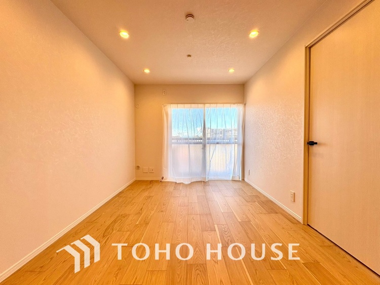 内装 【LIVING】◆住む喜び、楽しさ、感動◆を君と共有したい。いつまでもずっと家族を見渡せるこの広い空間で。