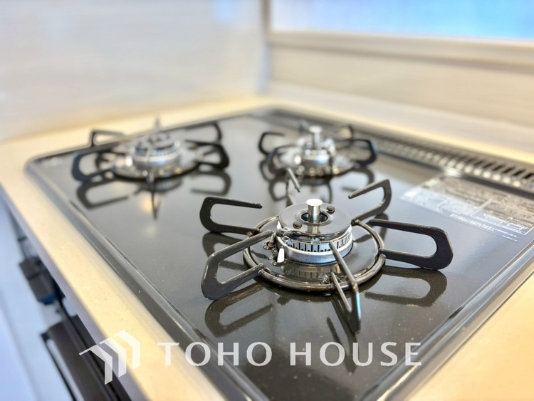 キッチン 【KITCHEN】◆家族のおはよう◆の声を笑顔で迎えてあげられるシステムキッチン。朝ごはんが楽しみでちょっと早起きしたくなるんです。