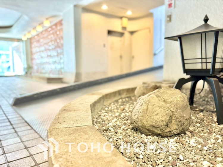 その他 【ENTRANCE】◆安心◆して歩ける。安心して家族の帰りを待てる。そんな安心を感じさせる住環境。