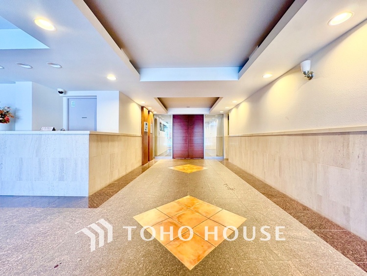 エントランス 【APPEARANCE】◆家族◆愛する家族を一目で見渡せる。家族が集う空間。永遠に続く幸せな毎日を、ここで。