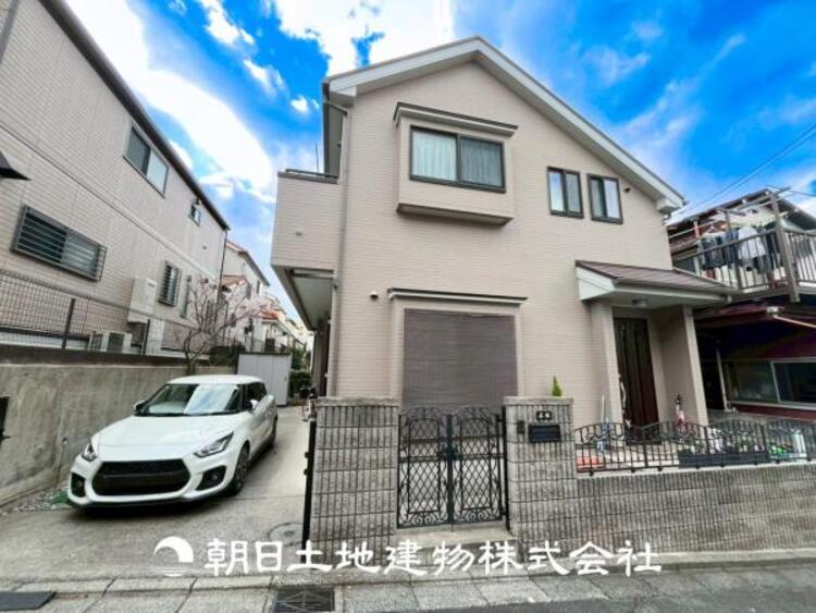 外観 【外観写真】自然素材を活かした外観が魅力のナチュラルテイストな住宅。