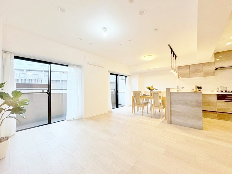 居間 「空間が織り成すひとつ先の住み心地」を演出します。