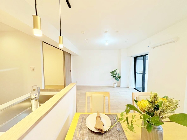 居間 過ごす時間が、たくさんの思い出として紡がれていく場所。