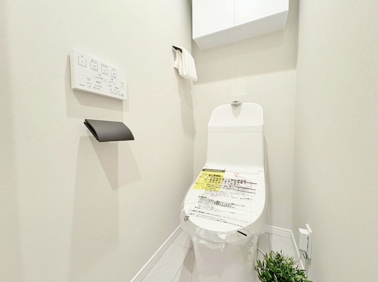 トイレ 暮らしの中のさりげないひとときの快適さにも、こだわりを、持って設備を配しております。