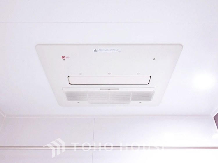 内装 陽光に愛され、環境に恵まれ、家族に包まれた邸宅は、どんなに月日が経っても色褪せる事なく輝きます。