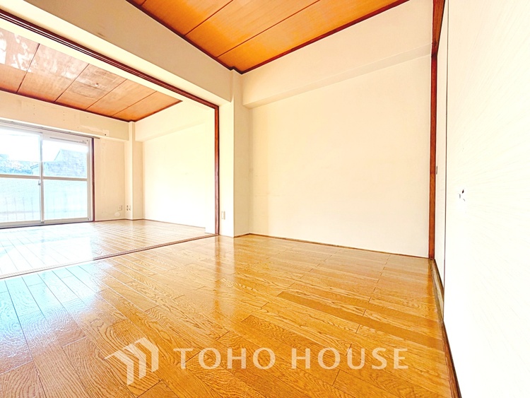 内装 【Private room】家族個々の安らぎの空間。プライベートなBedRoomは暮らす方の感性で造り上げたいもの。