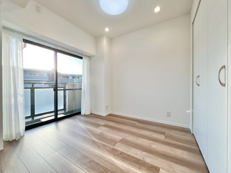 その他 清かで艶やかな時間をもたらしてくれる室内です。