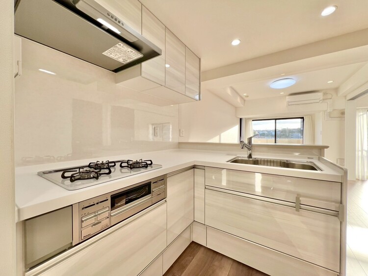 その他 開放感のあるキッチンスペース。調理をしながら、会話も弾みそうですね。