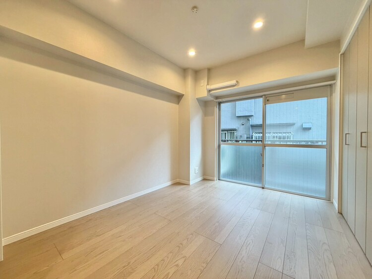 その他 清かで艶やかな時間をもたらしてくれる室内です。