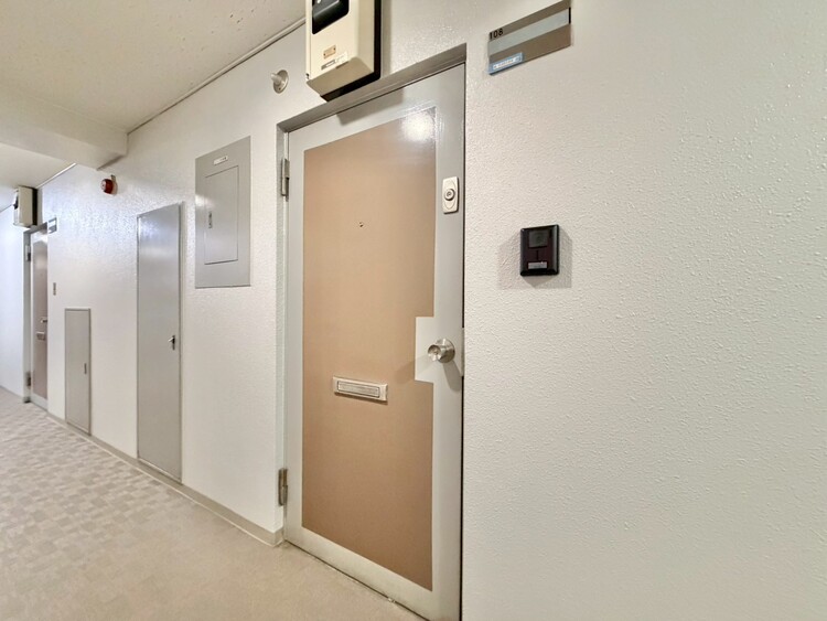 その他 清潔感のある落ち着いた雰囲気の玄関です。