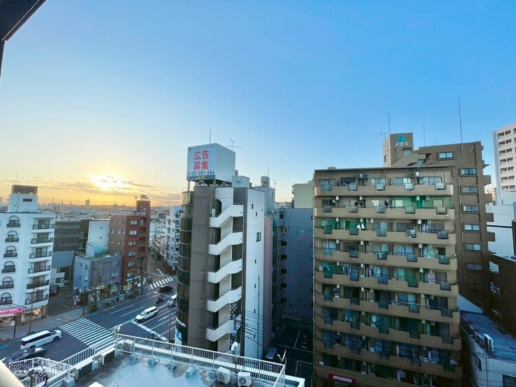 その他 眺望や窓からの景色が良いと、家で過ごす時間も快適です。