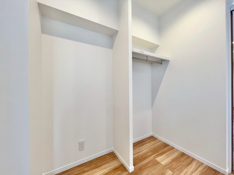 その他 収納スペースが付いていて、お部屋を広く使っていただけます。