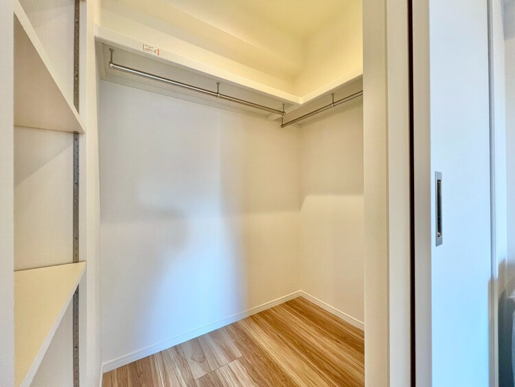 その他 家電やスーツケース、ストック品など何でも片付く嬉しい空間です。