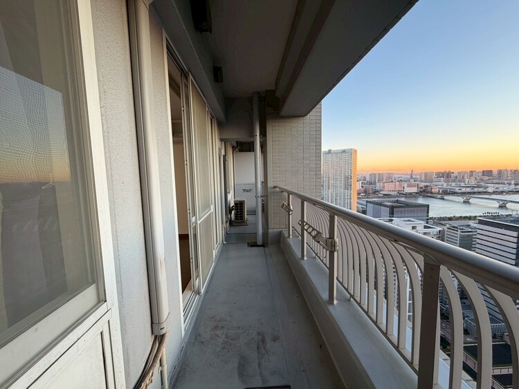 その他 朝の澄んだ空気や、夕方に吹く清々しい風を感じられるバルコニー。