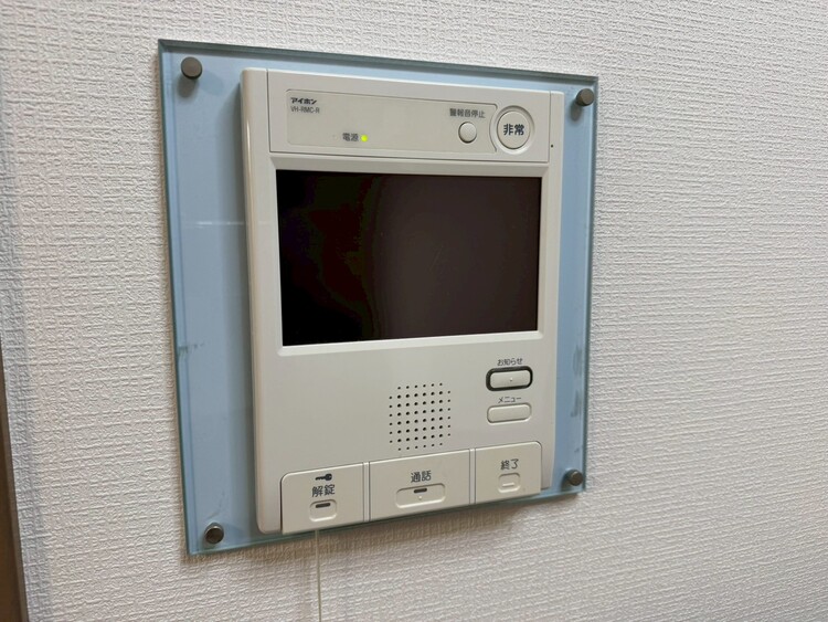 その他 誰が来てもわかる様にモニター付きインターホンを設置。