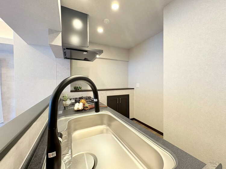 その他 開放感のあるキッチンスペース。調理をしながら、会話も弾みそうですね。