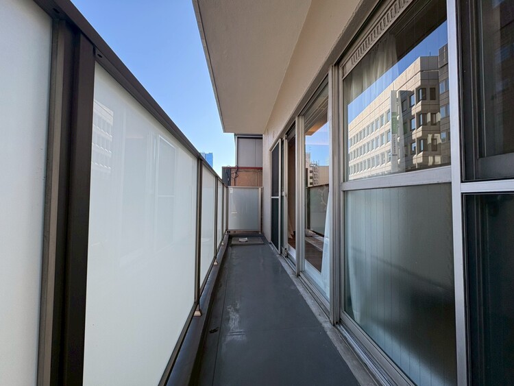 その他 朝の澄んだ空気や、夕方に吹く清々しい風を感じられるバルコニー。