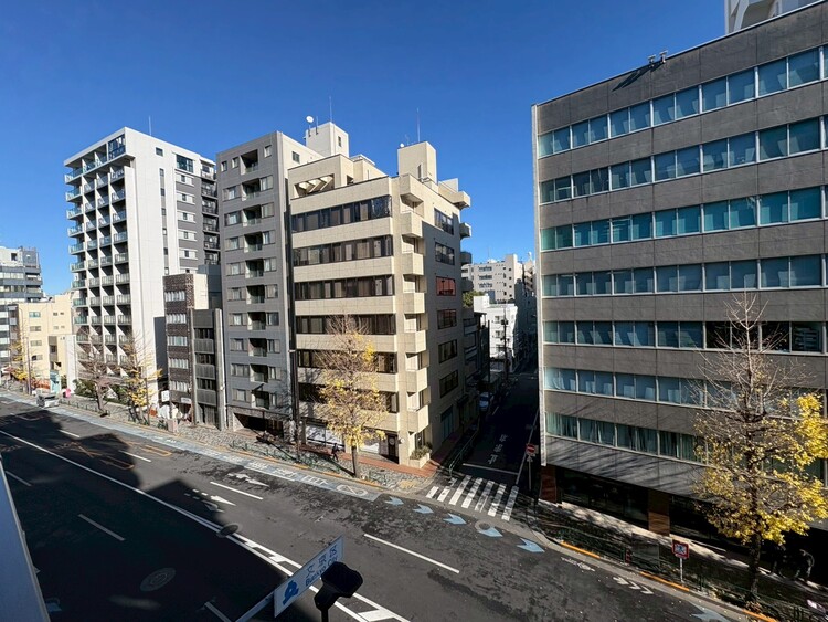 その他 眺望や窓からの景色が良いと、家で過ごす時間も快適です。