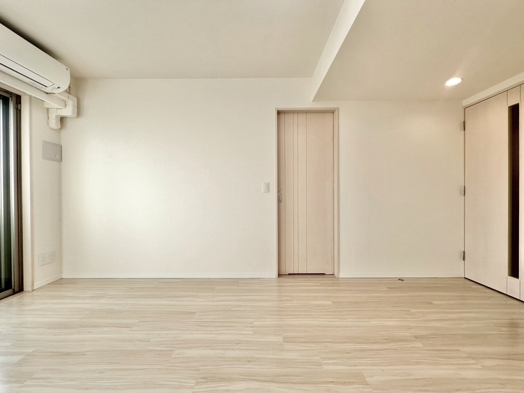 その他 シンプルな内装と偏り過ぎないデザインで統一しました。