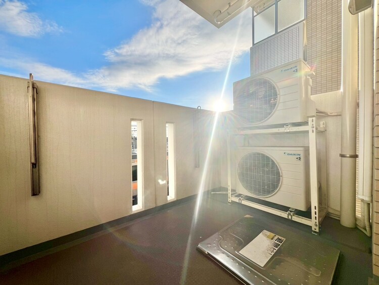 その他 朝の澄んだ空気や、夕方に吹く清々しい風を感じられるバルコニー。