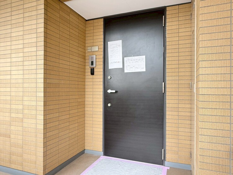 玄関 清潔感のある落ち着いた雰囲気の玄関です。