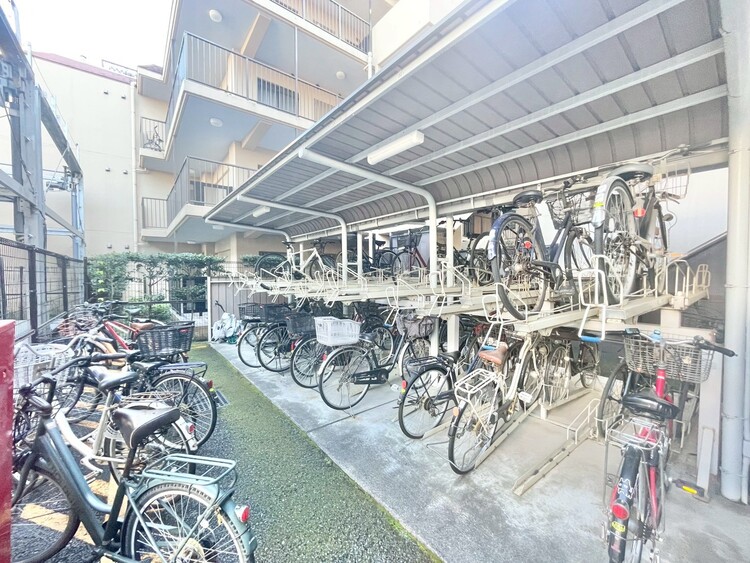 その他 駐輪場も綺麗に整頓されています。※空き状況は都度ご確認下さい。