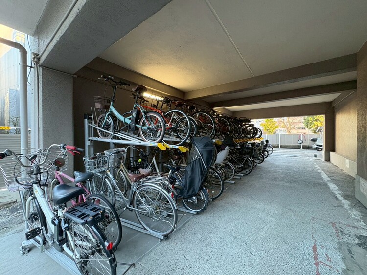 その他 駐輪場も綺麗に整頓されています。※空き状況は都度ご確認下さい。