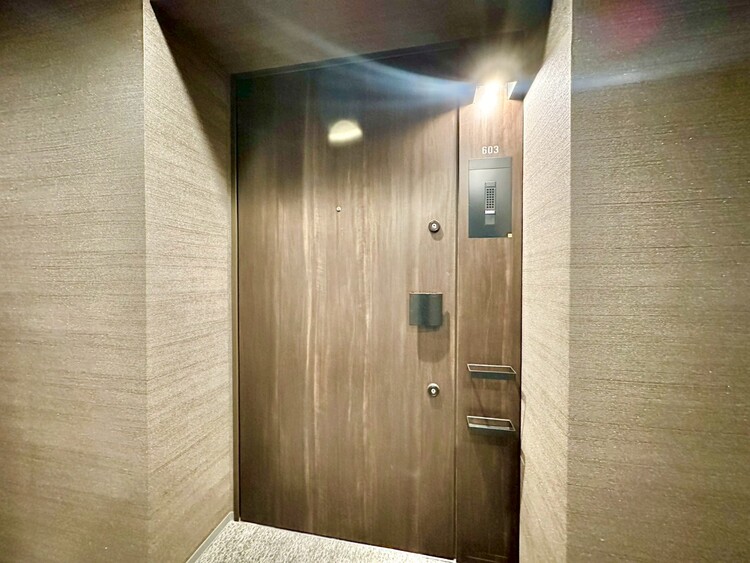 その他 清潔感のある落ち着いた雰囲気の玄関です。