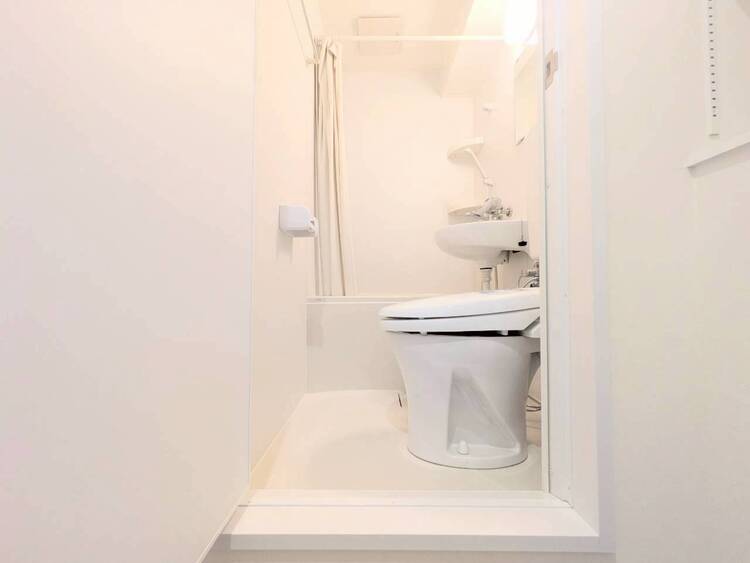 その他 十分な広さの脱衣所。