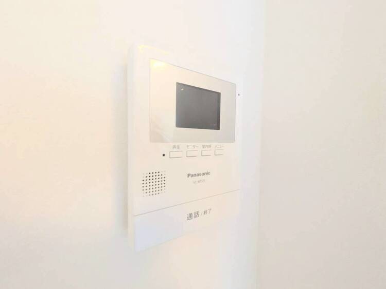 その他 誰が来てもわかる様にモニター付きインターホンを設置。