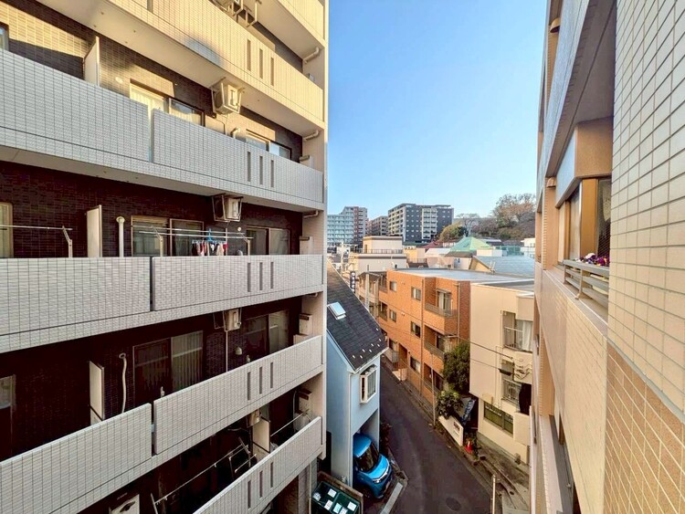 その他 眺望や窓からの景色が良いと、家で過ごす時間も快適です。