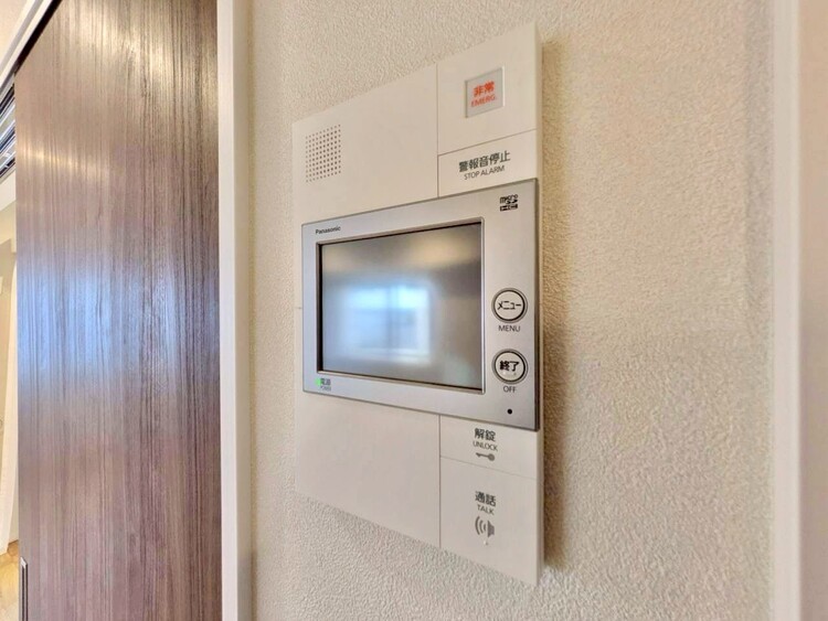 その他 誰が来てもわかる様にモニター付きインターホンを設置。