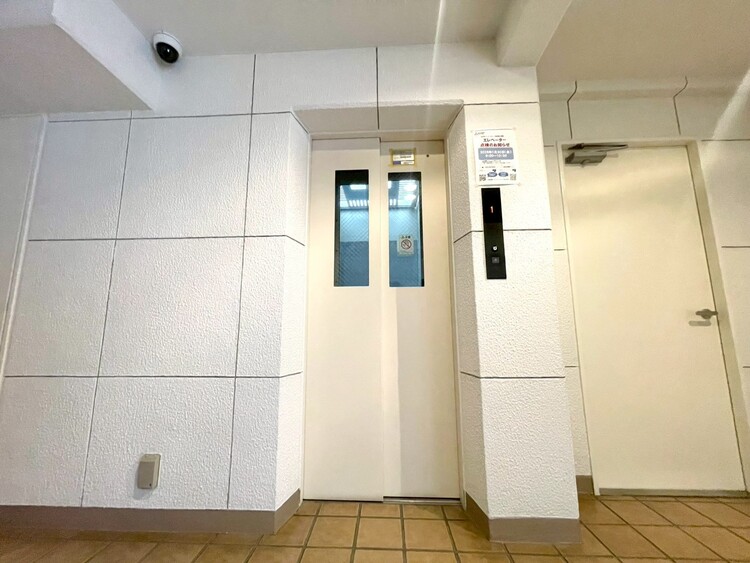その他 エレベーター完備のため荷物が多くなっても安心。