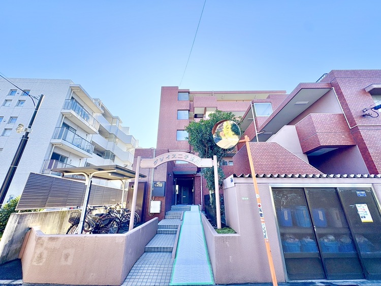 外観 【APPEARANCE】◆家族◆愛する家族を一目で見渡せる。家族が集う空間。永遠に続く幸せな毎日を、ここで。