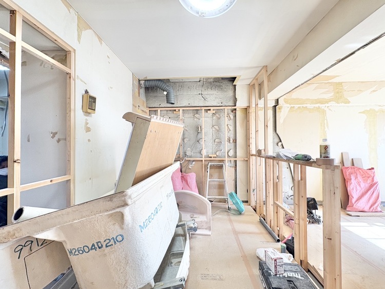 風呂 【BATHROOM】◆プライベートな空間◆simpleだからrelaxできるんです。こころもからだもキレイさっぱり。