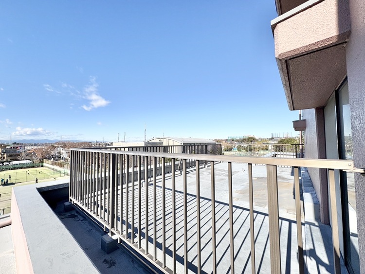 バルコニー 【BALCONY】◆Open new door◆扉の向こうには青空が広がっている。