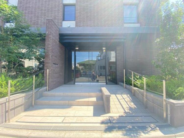 エントランス 【2025年9月撮影】