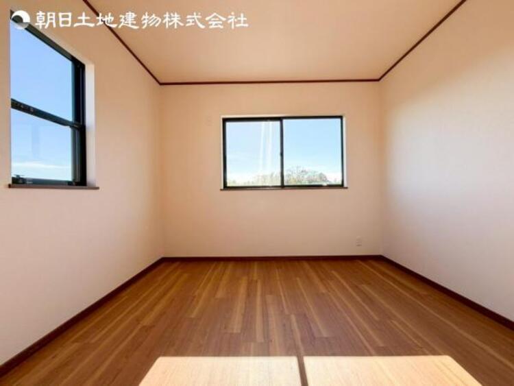 内装 すぐの見学や資料請求などお気軽にお問い合わせください。